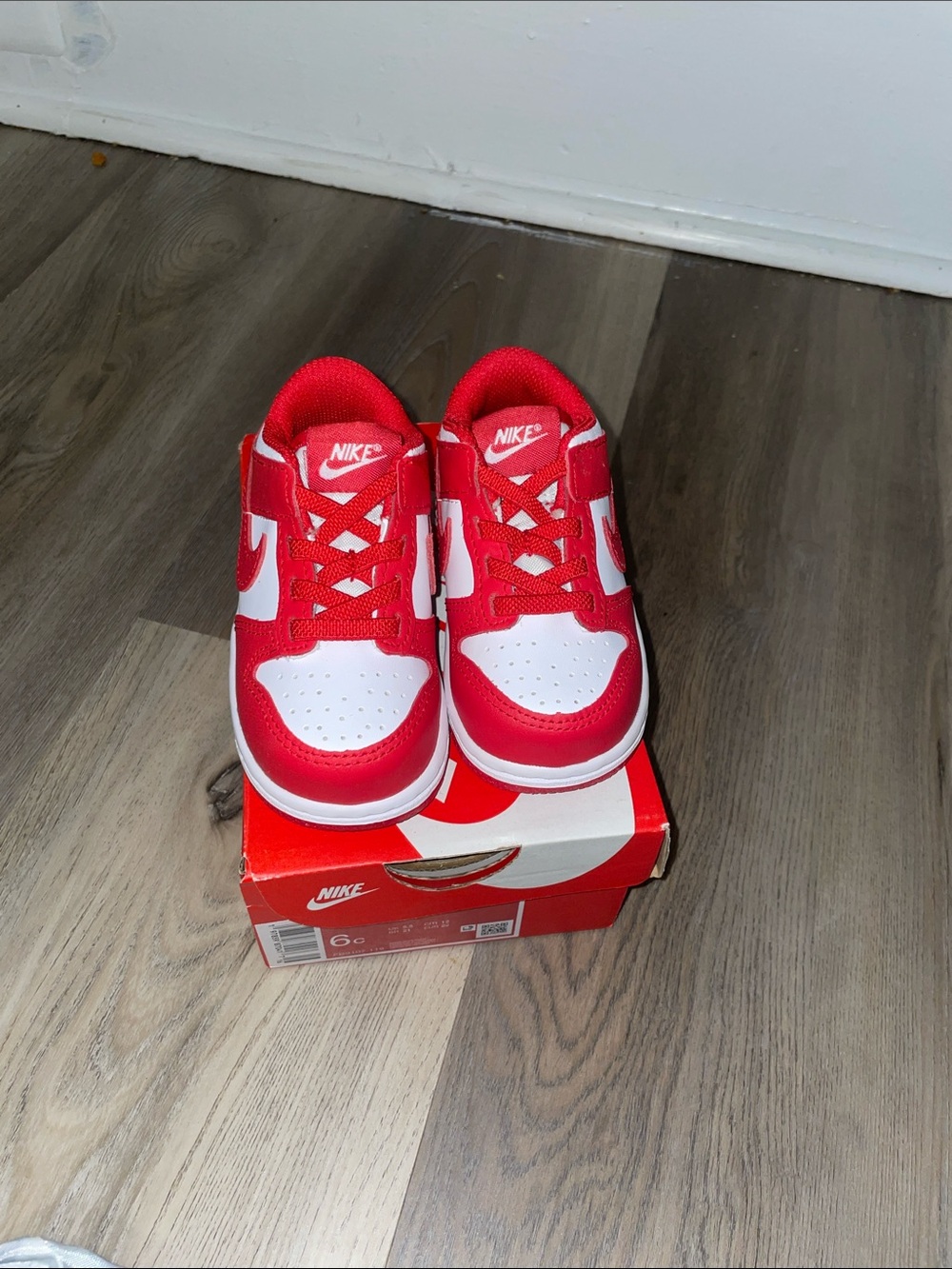 Nike Kids Red and White Low-Top Sneakers with Velcro Strap